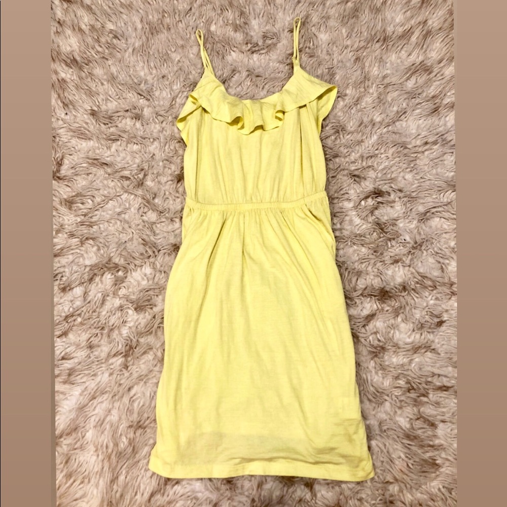 Lush yellow dress!